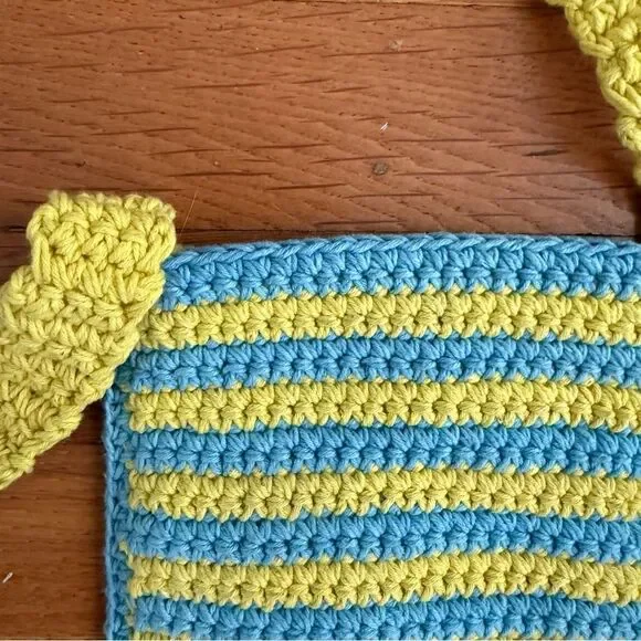 URBAN Outfitters Flower/Stripe Blue Yellow Mini Crochet Crossbody Cell Phone Bag - Picture 11 of 12